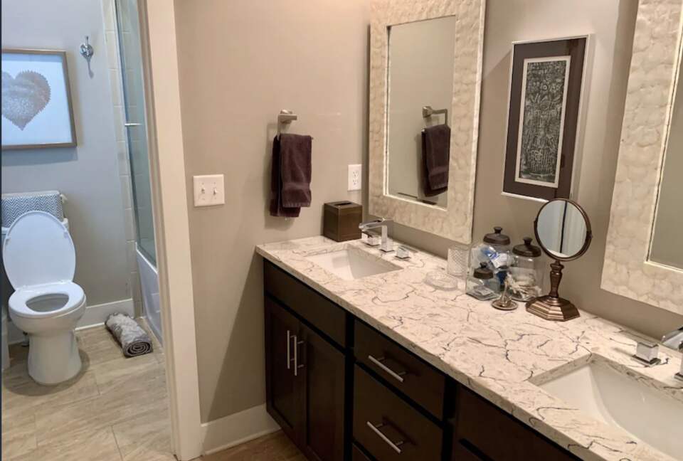 Edgehill Luxury - Nashville, Tennessee