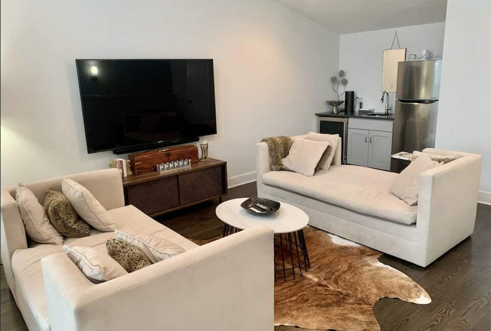 Edgehill Luxury - Nashville, Tennessee