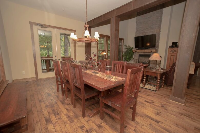 Southshore Lodge — Bear Lake - Tuckasegee, North Carolina