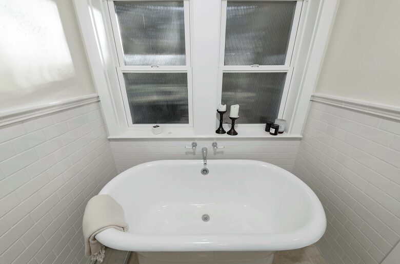 Modern Family Farmhouse - Tehachapi, California