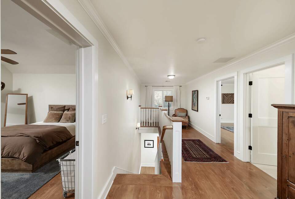 Modern Family Farmhouse - Tehachapi, California