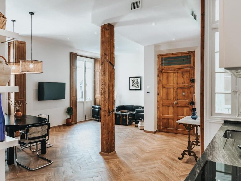 Magic apartment 'Beatas' in Malaga City Center - Malaga, Spain