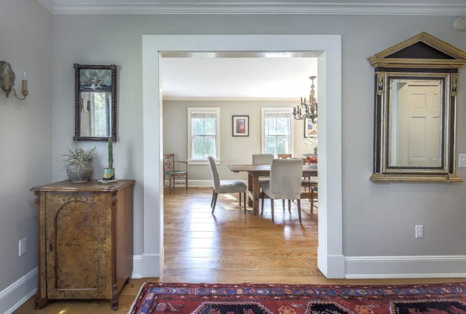 Elegant Country Estate - Newtown, Connecticut