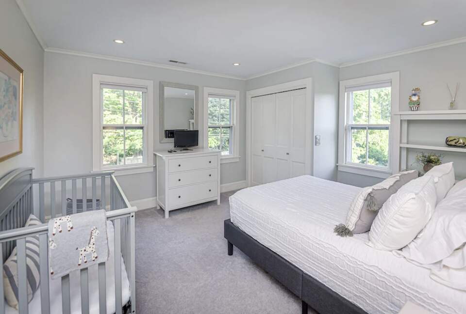 Elegant Country Estate - Newtown, Connecticut