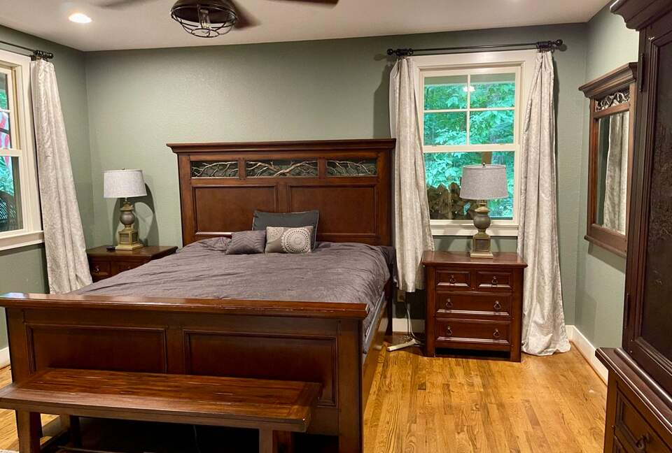 Whispering Falls Cottage — Bear Lake - Tuckasegee, North Carolina