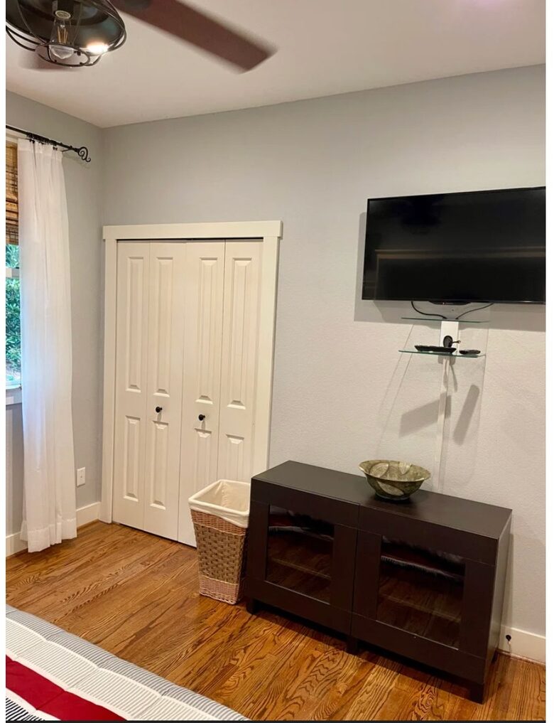 Whispering Falls Cottage — Bear Lake - Tuckasegee, North Carolina