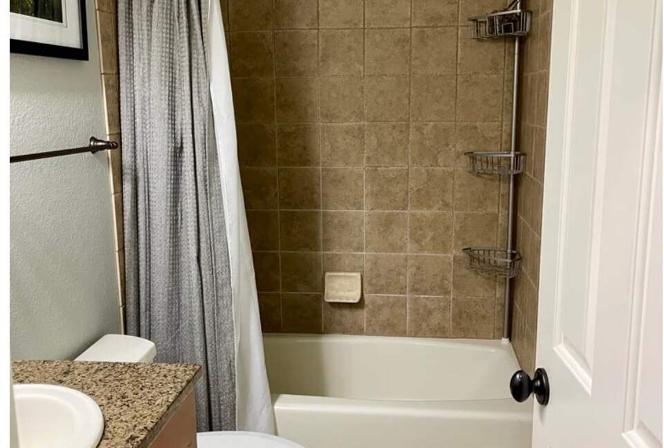 Whispering Falls Cottage — Bear Lake - Tuckasegee, North Carolina