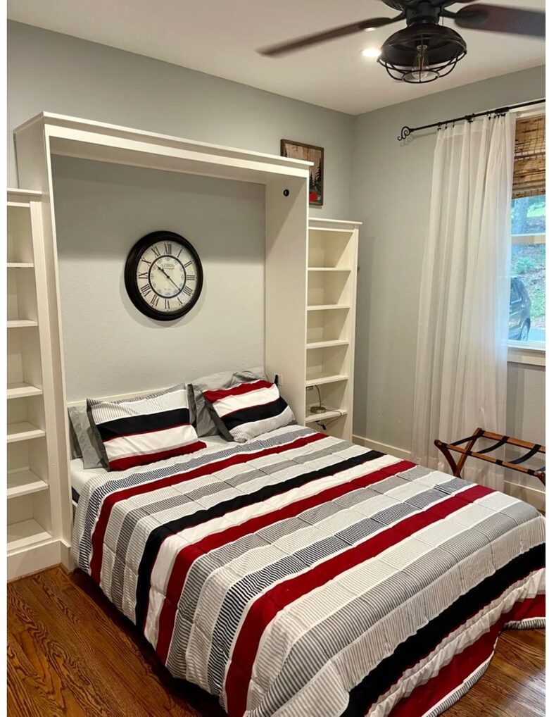 Whispering Falls Cottage — Bear Lake - Tuckasegee, North Carolina