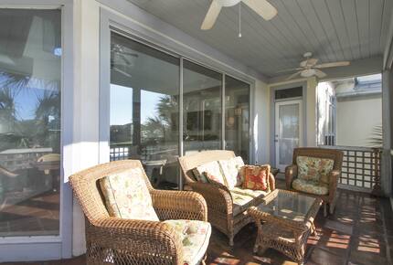 Lake Villa by the Beach - Miramar Beach, Florida