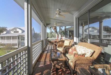 Lake Villa by the Beach - Miramar Beach, Florida