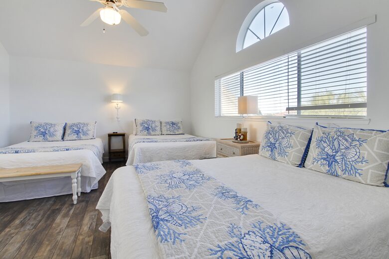 Lake Villa by the Beach - Miramar Beach, Florida