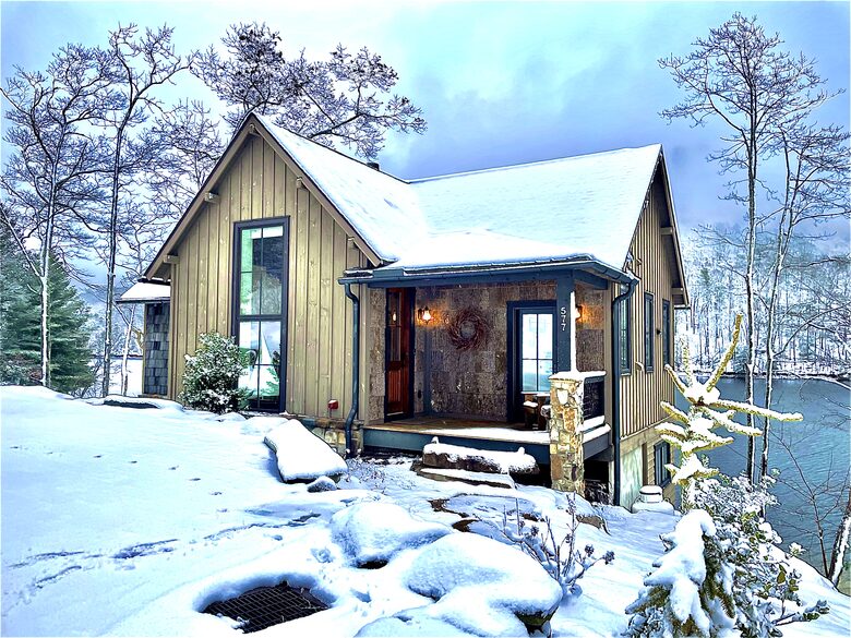 Just a dusting of snow this year!