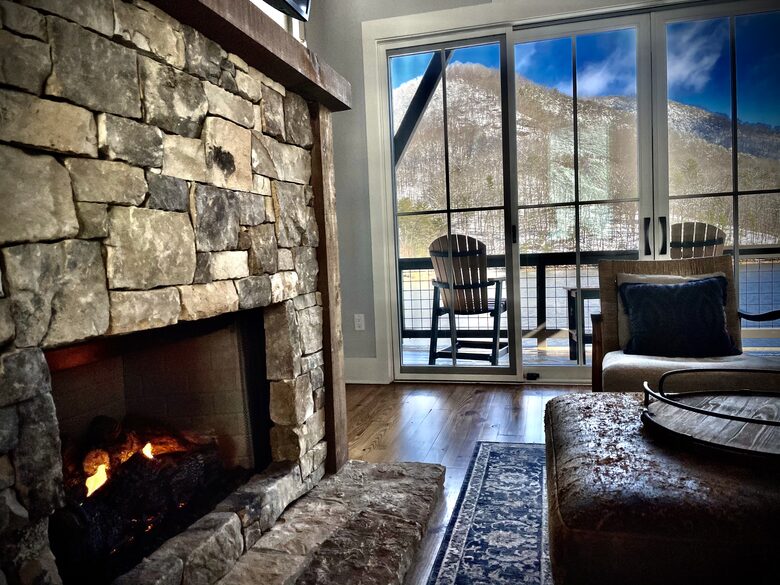 Main Level Living Area