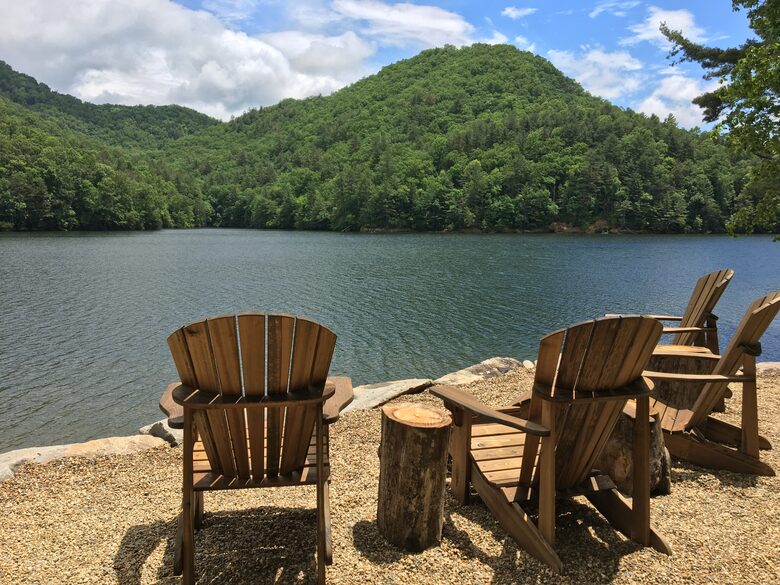 Private Lakeside Fire Pit and Lounge Area
