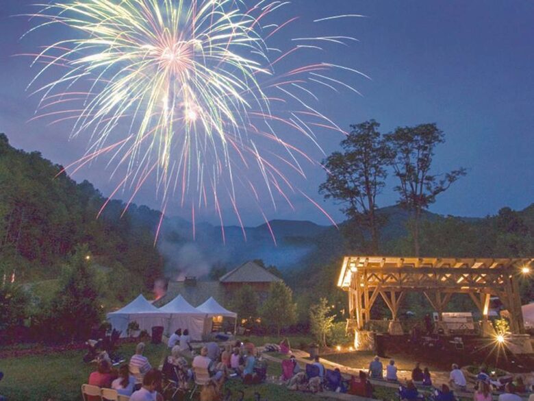 Community Amphitheater for Concerts and Fireworks