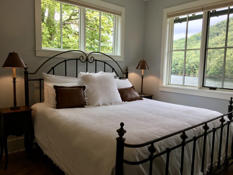 Main Level Master Ensuite with King