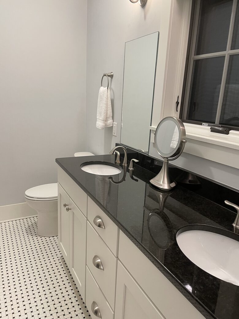 Main Level Ensuite