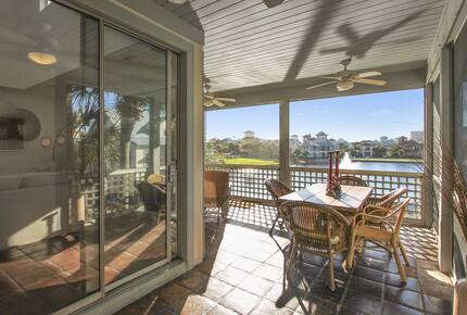 Lake Villa by the Beach - Miramar Beach, Florida