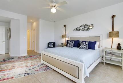 Lake Villa by the Beach - Miramar Beach, Florida