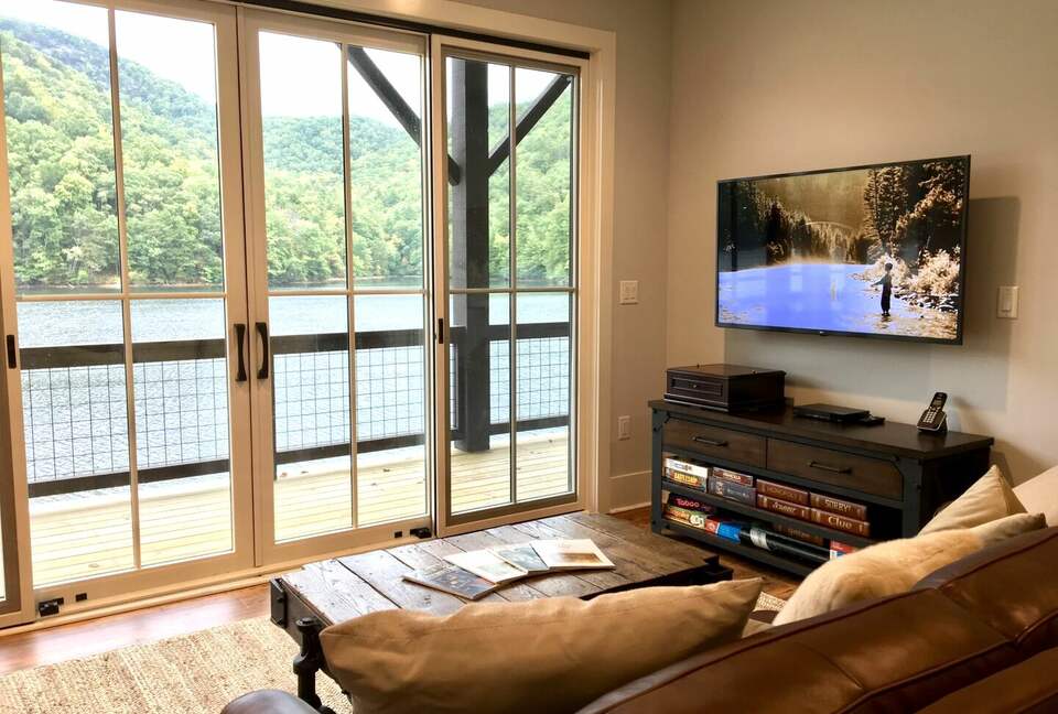 Carolina in My Mind: Lakefront Mountain Paradise - Tuckasegee, North Carolina