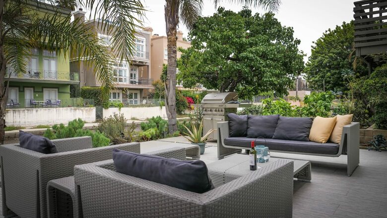 Luxury on the Canal - Marina del Rey, California