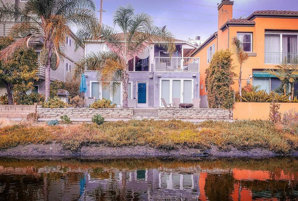 Luxury on the Canal - Marina del Rey, California