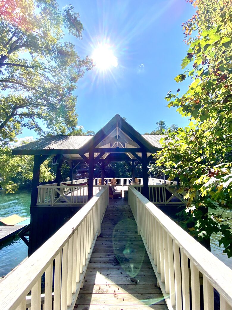 The Hideaway at Lake Burton - Clarkesville, Georgia