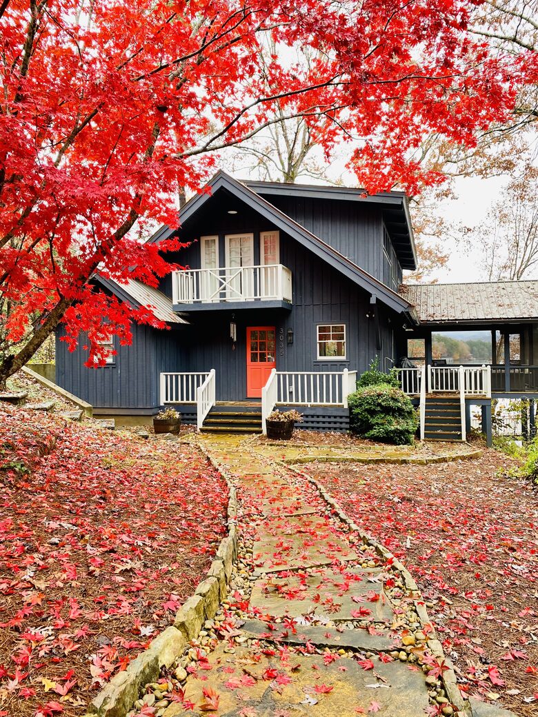 The Hideaway at Lake Burton - Clarkesville, Georgia