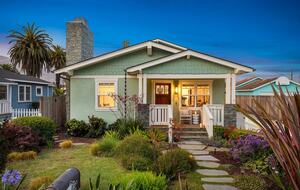 Carpinteria Beach House - Walking distance to Downtown Carpinteria & the beach! - Carpinteria, California
