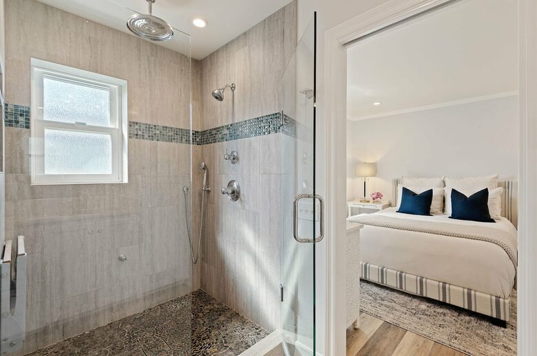 Carpinteria Beach House - Walking distance to Downtown Carpinteria & the beach! - Carpinteria, California