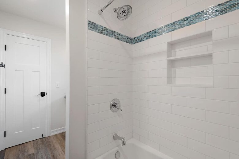 Carpinteria Beach House - Walking distance to Downtown Carpinteria & the beach! - Carpinteria, California