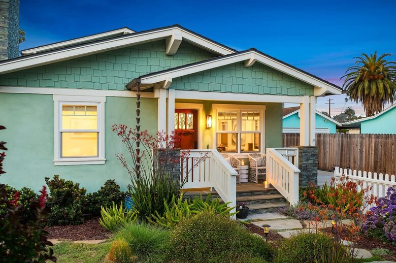 Carpinteria Beach House - Walking distance to Downtown Carpinteria & the beach! - Carpinteria, California