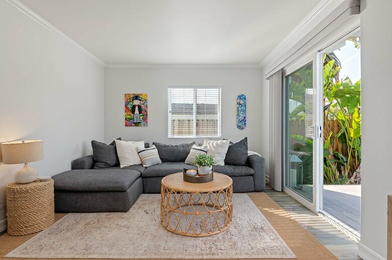 Carpinteria Beach House - Walking distance to Downtown Carpinteria & the beach! - Carpinteria, California