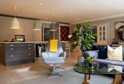 Lovely Henley-On-Thames Home - Shiplake Cross, United Kingdom