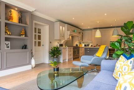 Lovely Henley-On-Thames Home - Shiplake Cross, United Kingdom