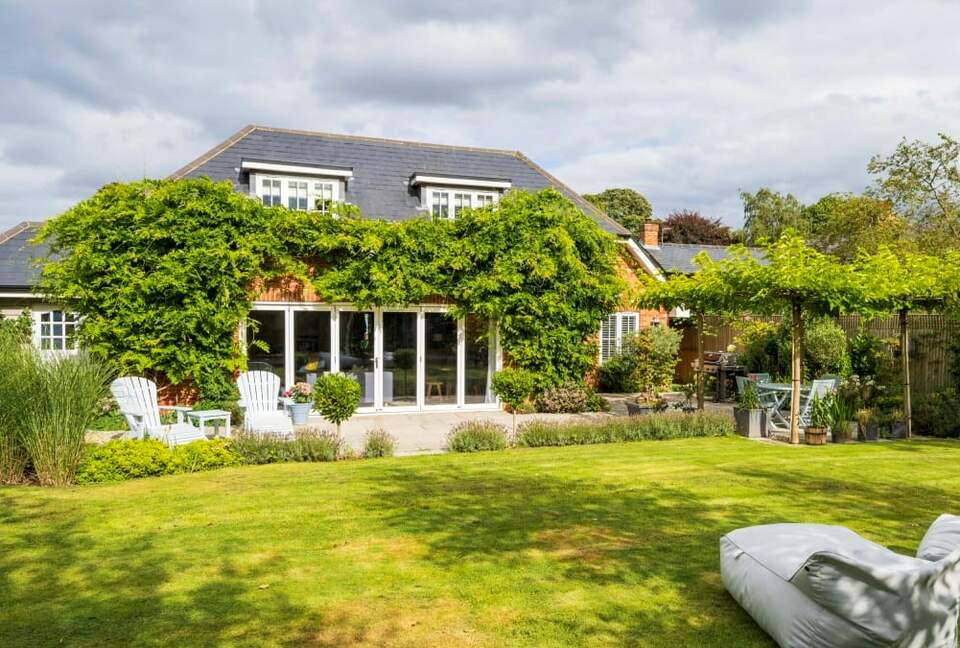 Lovely Henley-On-Thames Home - Shiplake Cross, United Kingdom