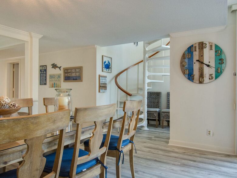 Forest Beach Shorewood Villa — just steps from the beach - Hilton Head Island, South Carolina