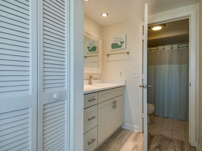 Forest Beach Shorewood Villa — just steps from the beach - Hilton Head Island, South Carolina