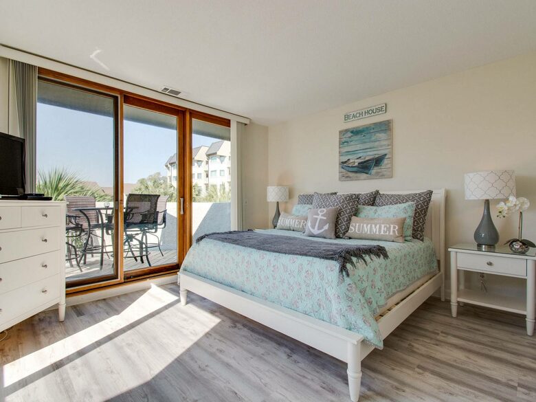 Forest Beach Shorewood Villa — just steps from the beach - Hilton Head Island, South Carolina