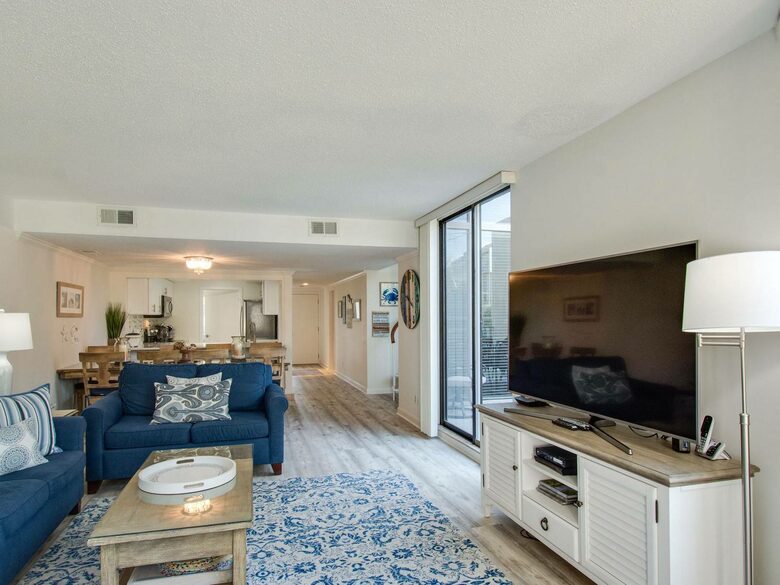 Forest Beach Shorewood Villa — just steps from the beach - Hilton Head Island, South Carolina