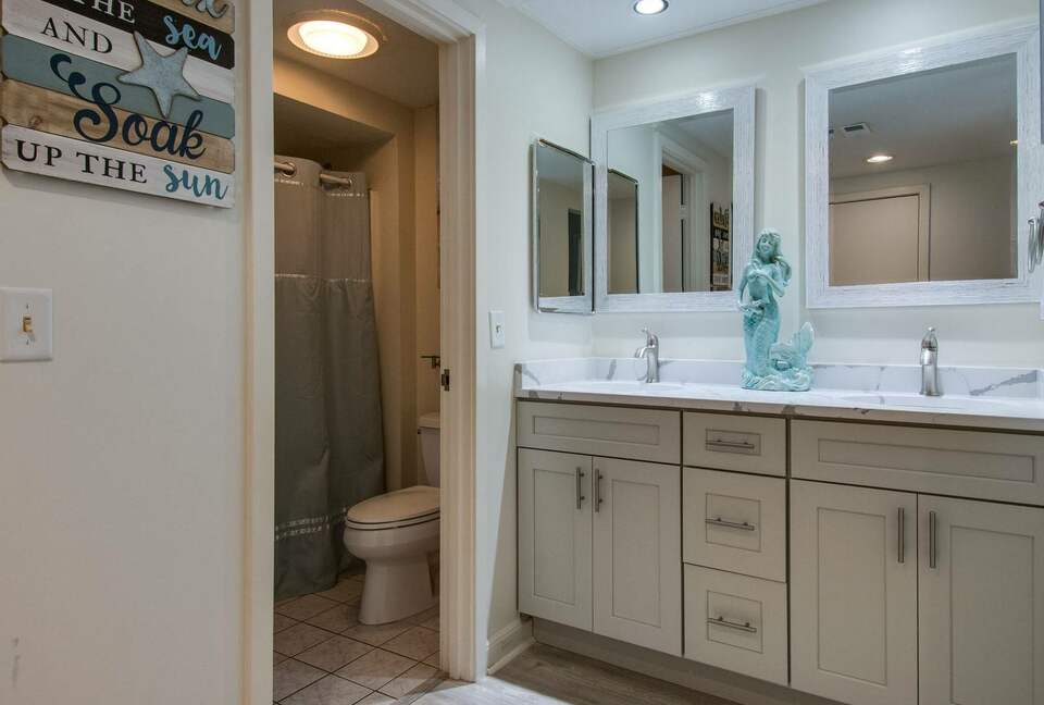 Forest Beach Shorewood Villa — just steps from the beach - Hilton Head Island, South Carolina