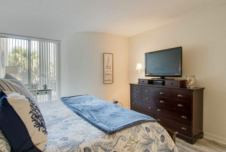 Forest Beach Shorewood Villa — just steps from the beach - Hilton Head Island, South Carolina