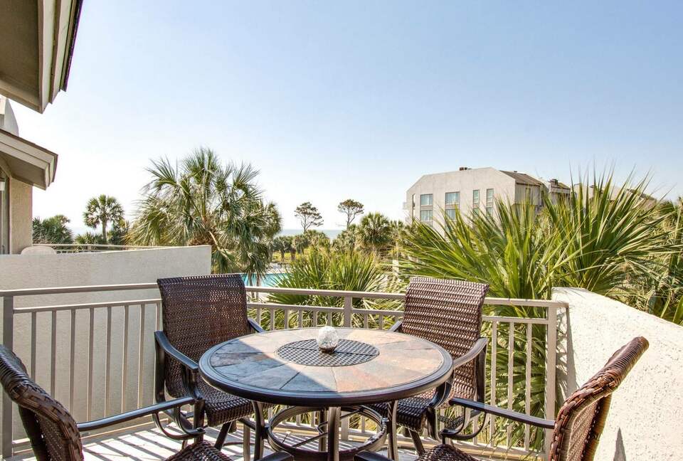 Forest Beach Shorewood Villa — just steps from the beach - Hilton Head Island, South Carolina