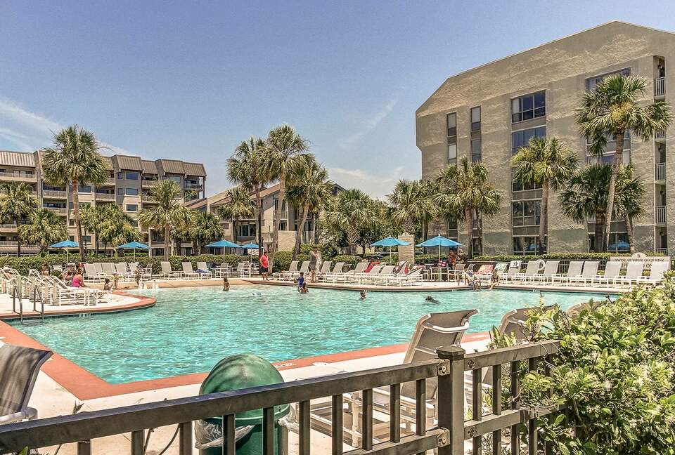 Forest Beach Shorewood Villa — just steps from the beach - Hilton Head Island, South Carolina