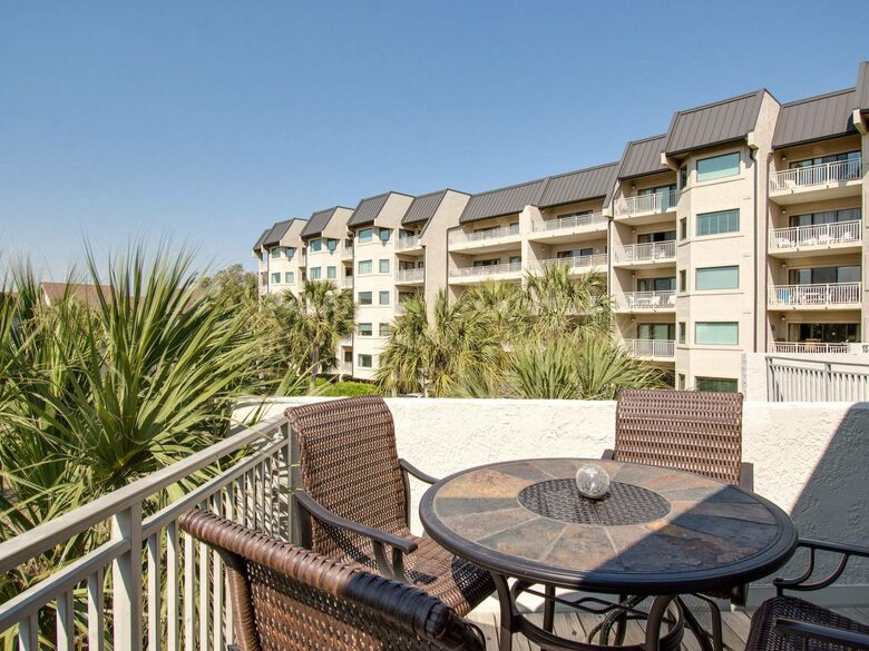 Forest Beach Shorewood Villa — just steps from the beach - Hilton Head Island, South Carolina