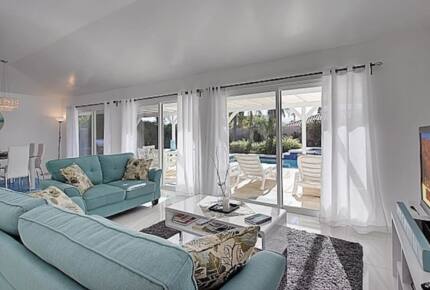 Turquoise Palm Springs Paradise - Palm Springs, California