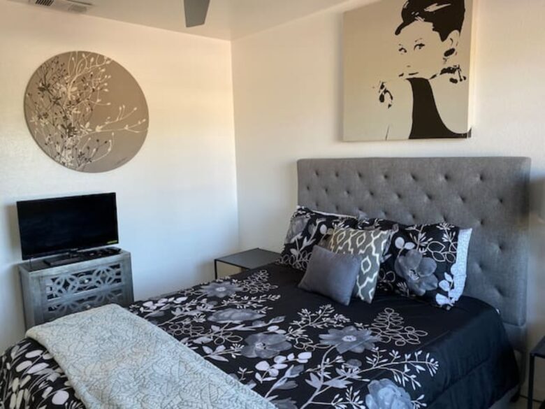 Turquoise Palm Springs Paradise - Palm Springs, California