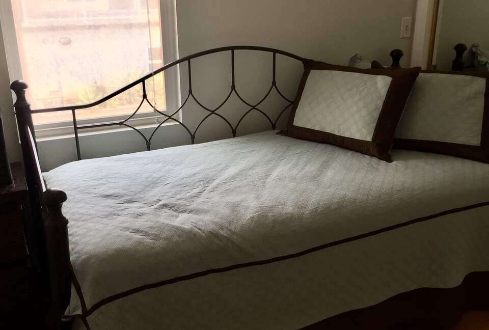 Mission Beach Oceanfront - San Diego (Mission Beach), California