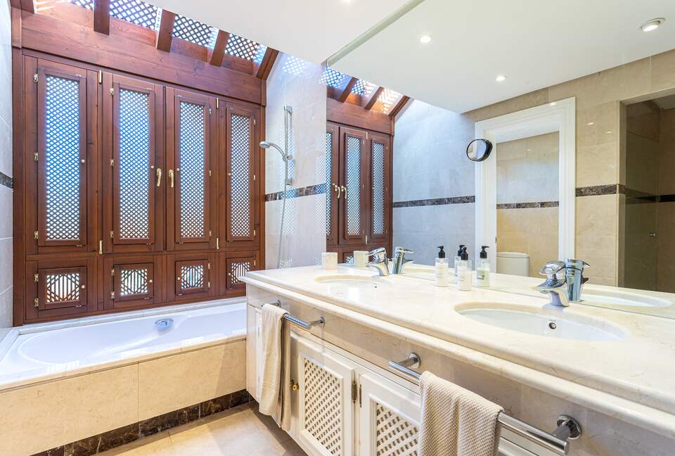 Apartment La Alzambra in Marbella - Marbella, Spain