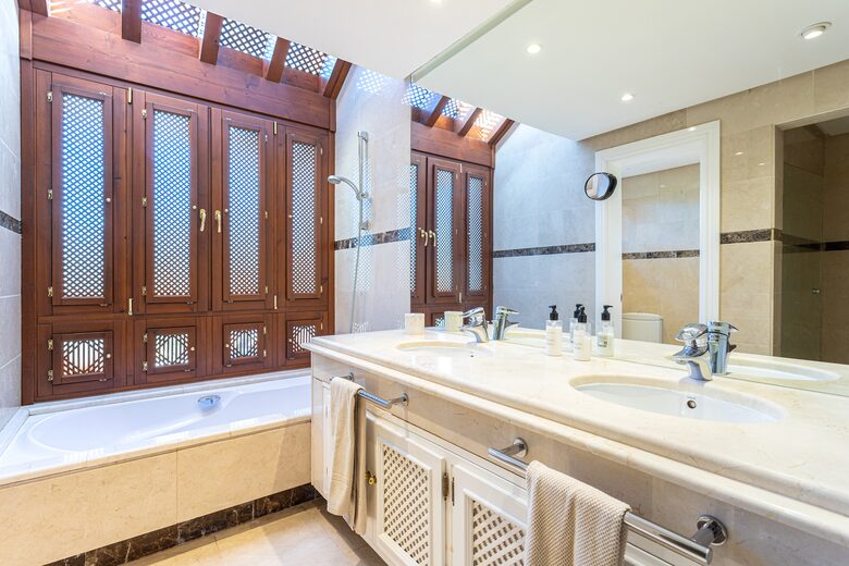 Apartment La Alzambra in Marbella - Marbella, Spain